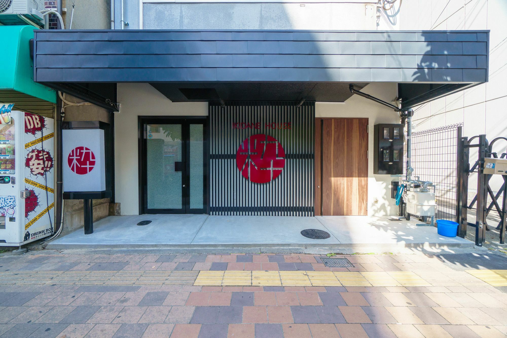 Ikidane House Namba Osaka Albergue Exterior foto